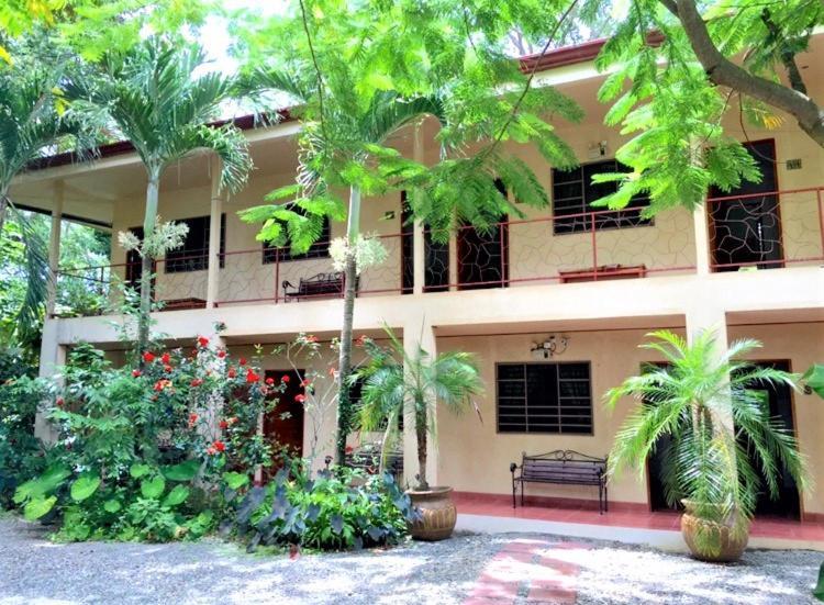 Hotel Tropical Sands Dominical Exteriör bild