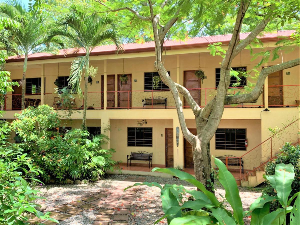 Hotel Tropical Sands Dominical Exteriör bild