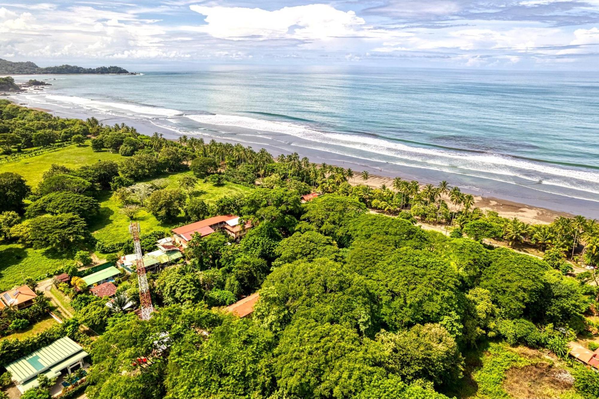 Hotel Tropical Sands Dominical Exteriör bild