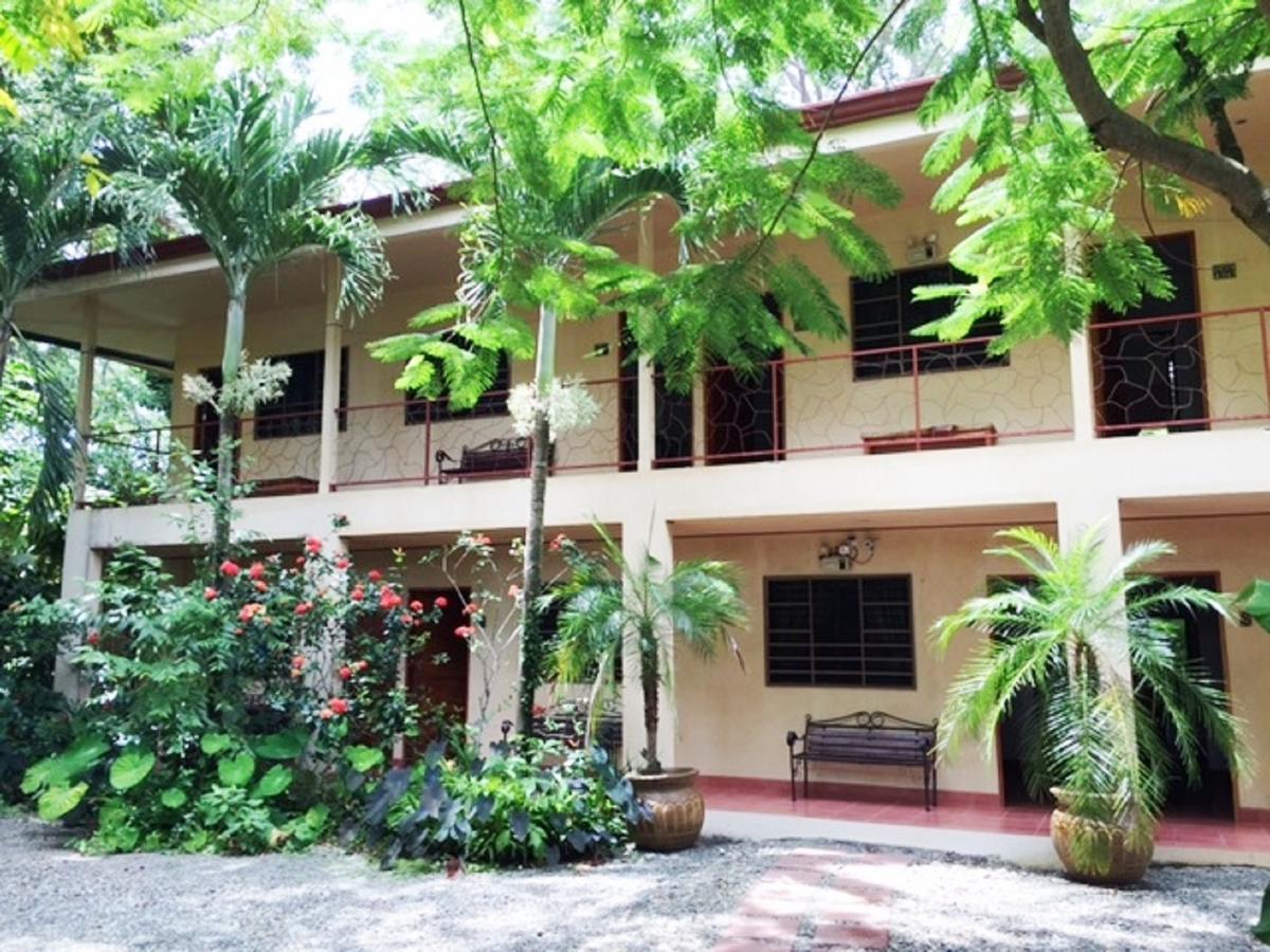 Hotel Tropical Sands Dominical Exteriör bild