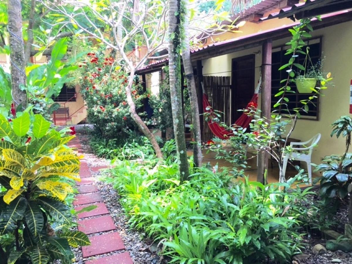 Hotel Tropical Sands Dominical Exteriör bild