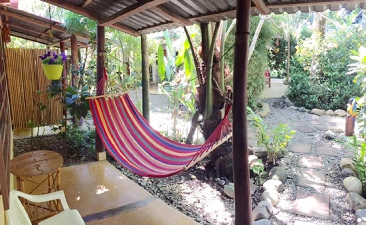 Hotel Tropical Sands Dominical Exteriör bild